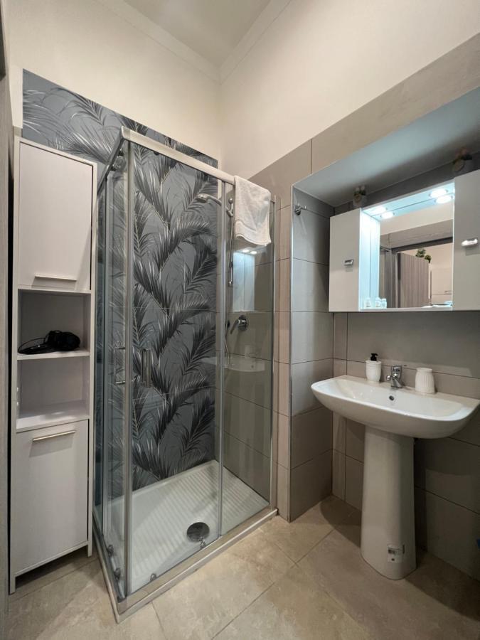 Silvana Appartamento Naples Exterior photo