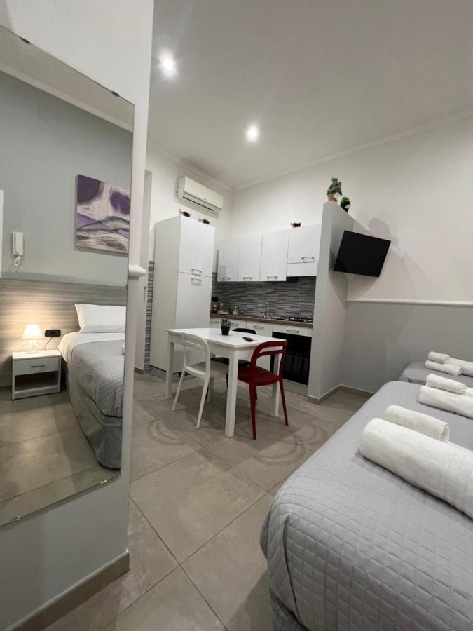 Silvana Appartamento Naples Exterior photo