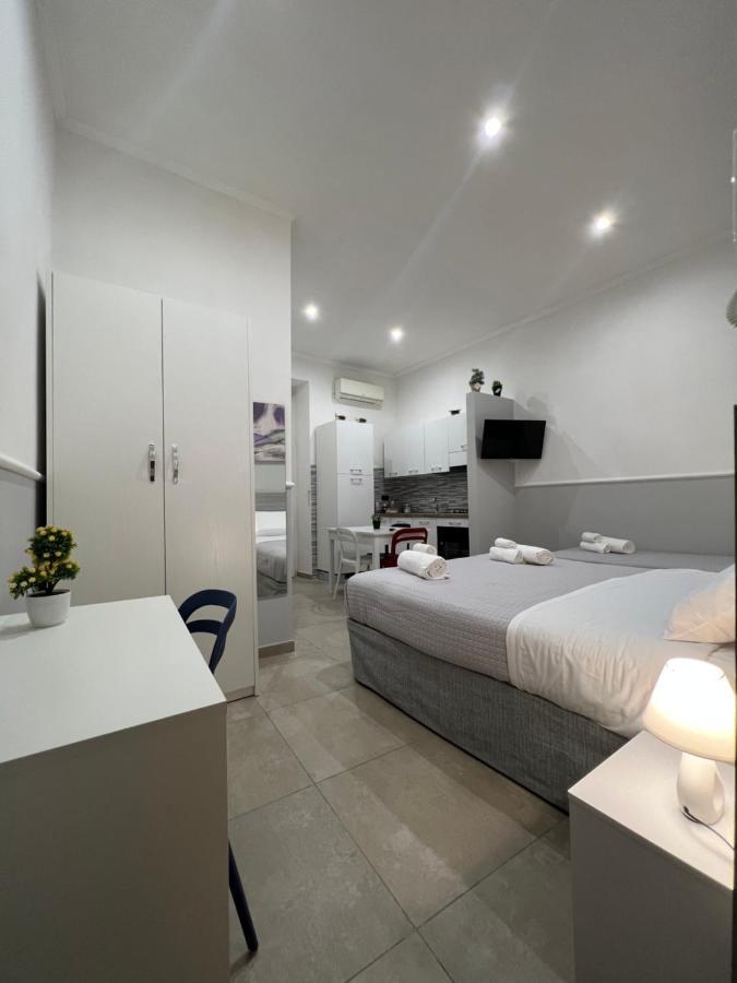 Silvana Appartamento Naples Exterior photo